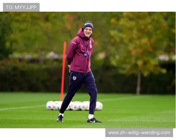 英超球队队服设计：历史与创新风格